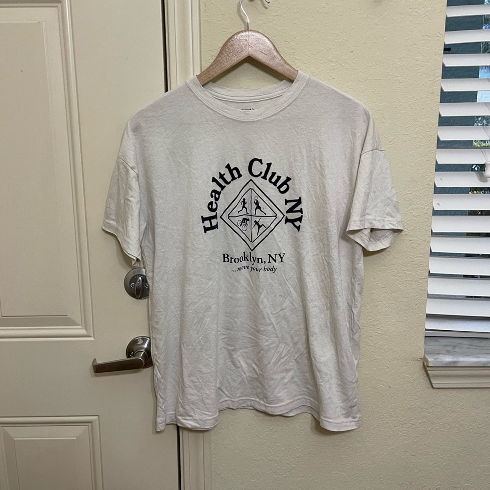 Abercrombie and Fitch Boyfriend Tee - Picture 2 of 5